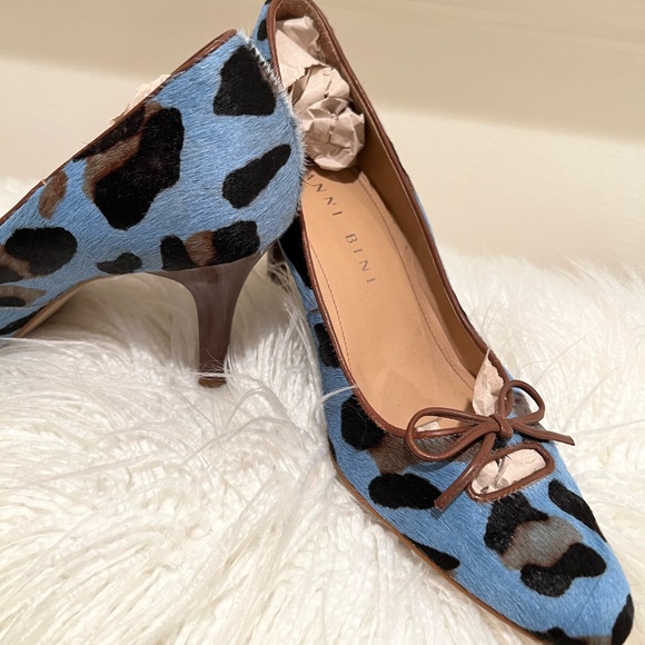 Gianni Bini Blue leopard printed heels - Picture 4 of 6